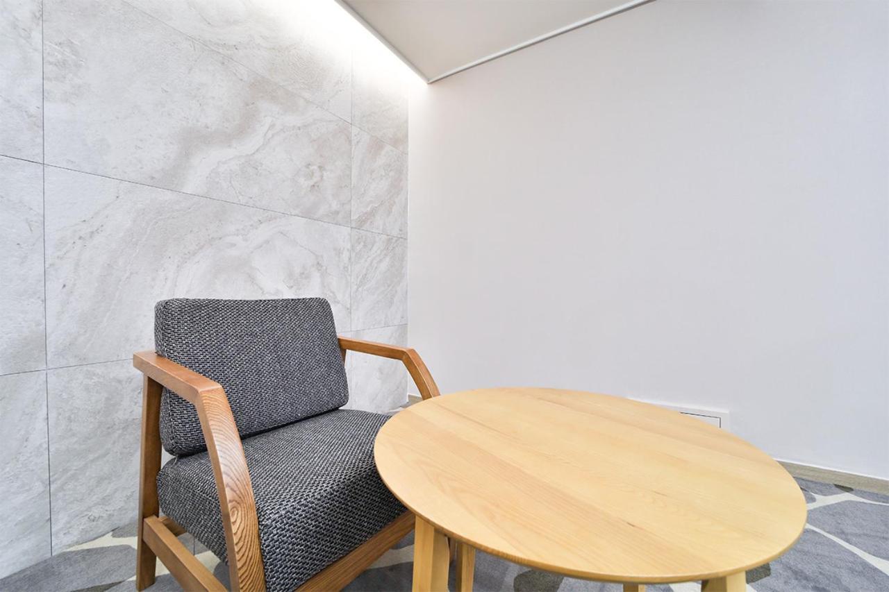 Hotel Haydn Busan Bagian luar foto