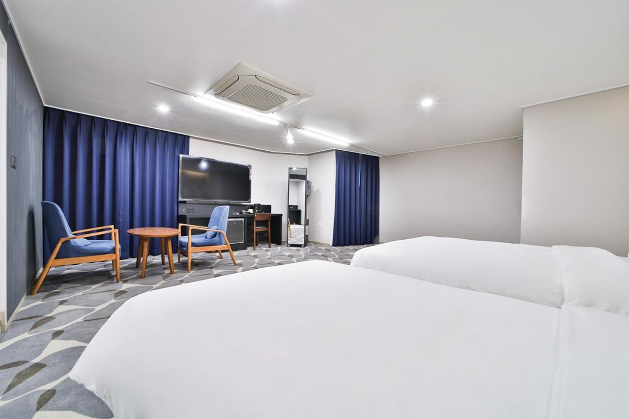 Hotel Haydn Busan Bagian luar foto